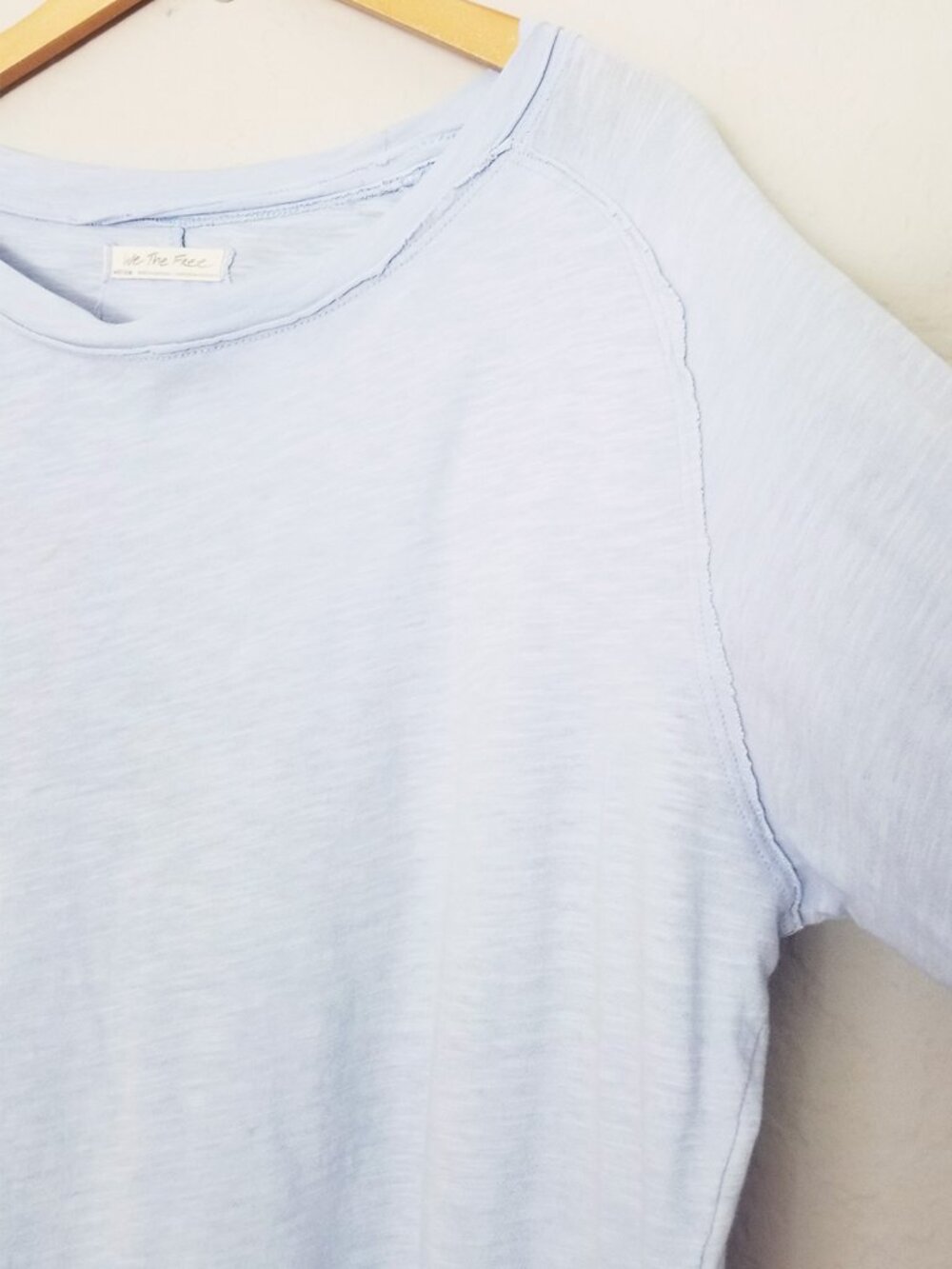 Free People We the Free Arden Tee Size M Rain Light Blue 100% Cotton Longline - Picture 8 of 16